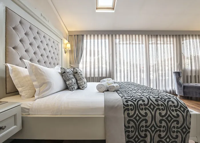 Hotel Louis Luxury *